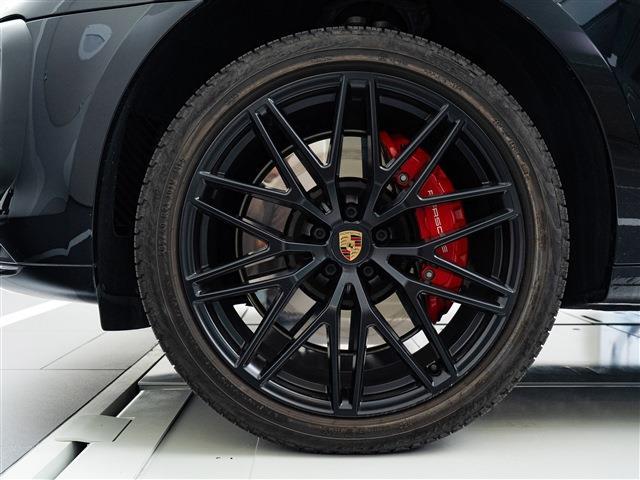 Porsche Macan 5