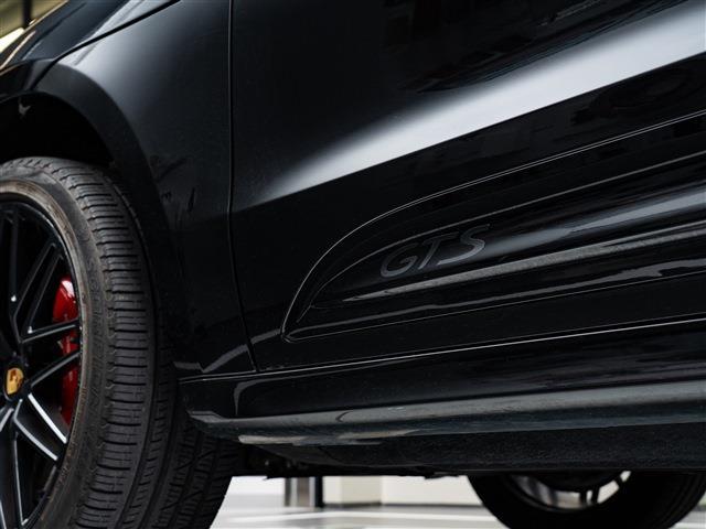 Porsche Macan 10