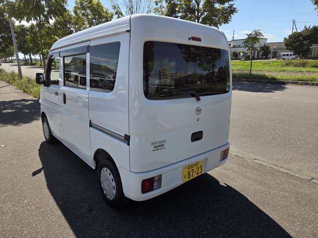 Nissan NV100 Clipper 4