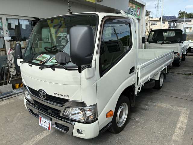 Toyota Toyoace 3