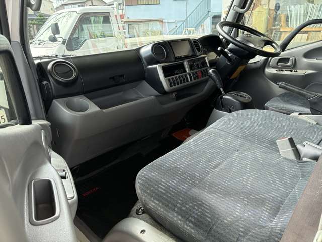 Toyota Toyoace 7