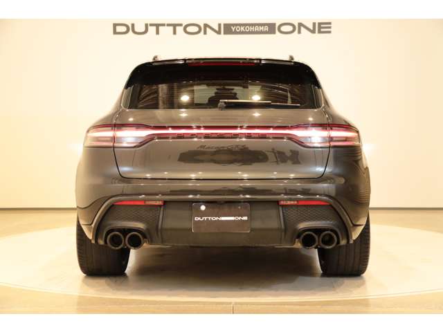 Porsche Macan 11
