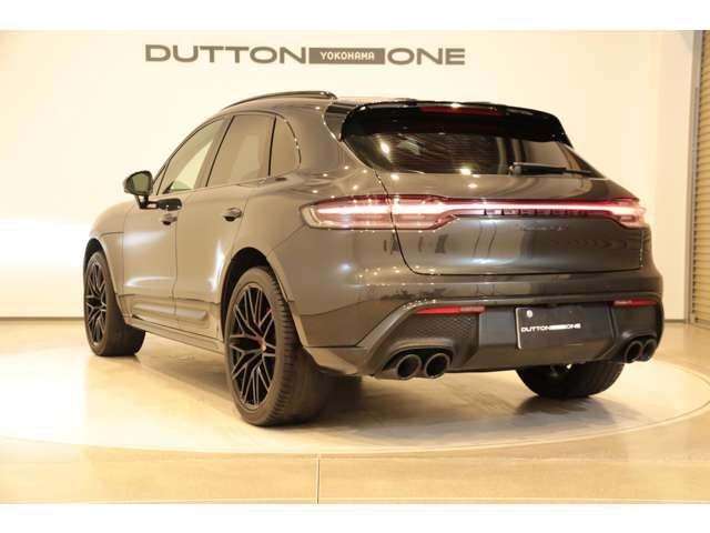 Porsche Macan 12