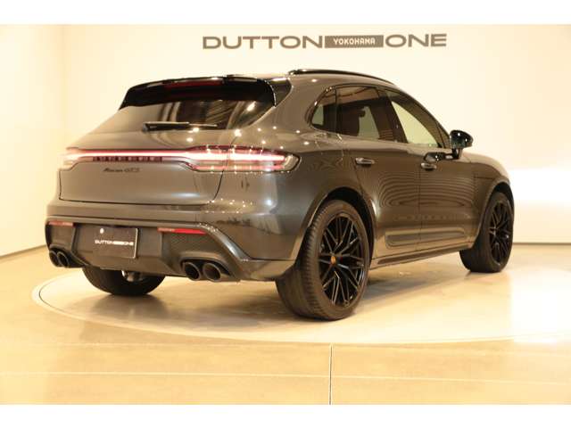 Porsche Macan 10