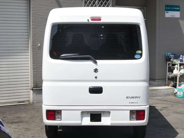 Suzuki Every 11