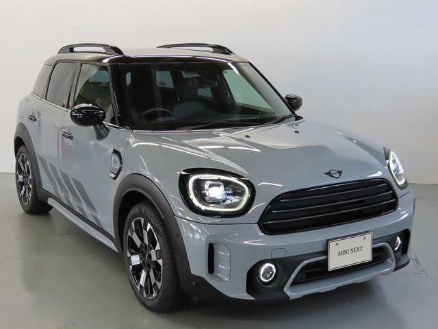 MINI Crossover 11