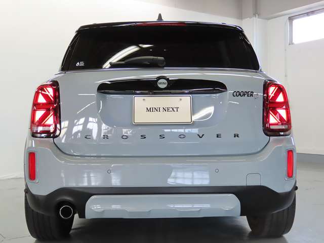 MINI Crossover 8