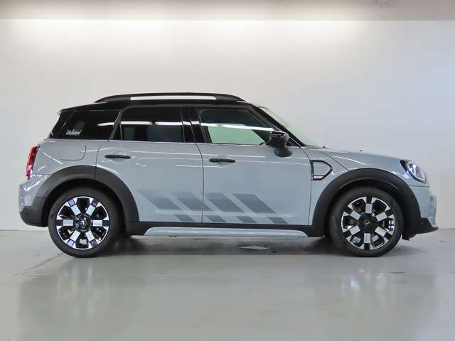 MINI Crossover 9