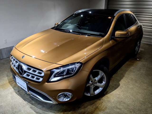 Mercedes-Benz GLA-Class 4