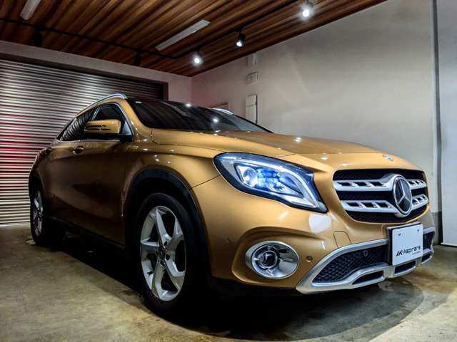 Mercedes-Benz GLA-Class 9