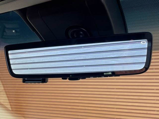 Toyota Alphard 8