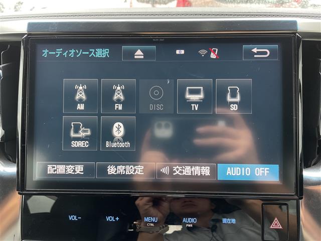 Toyota Vellfire 5