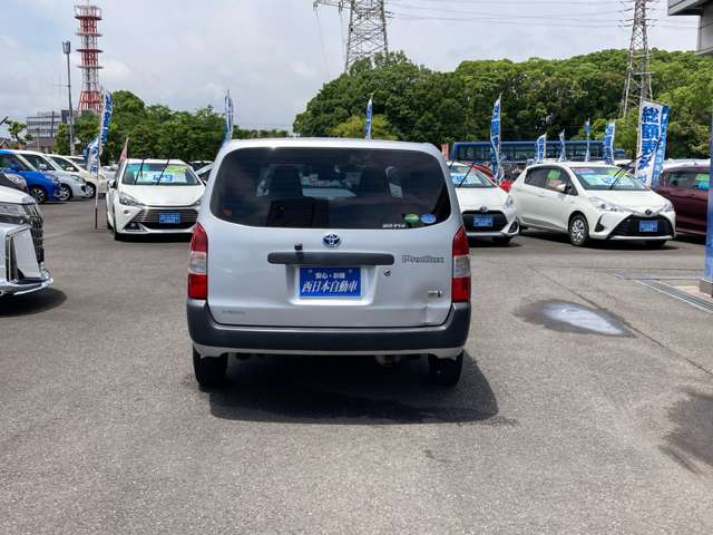 Toyota Probox Van 8