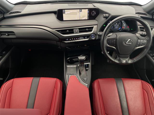 Lexus UX 4