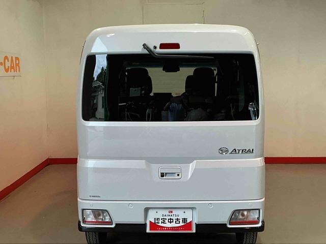 Daihatsu Atrai 11