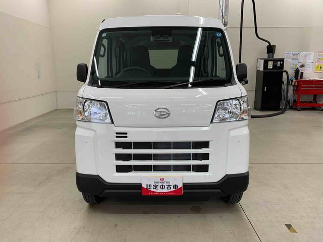 Daihatsu Hijet Cargo 5