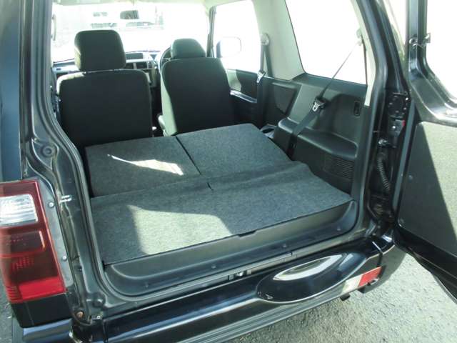 Mitsubishi Pajero Mini 12