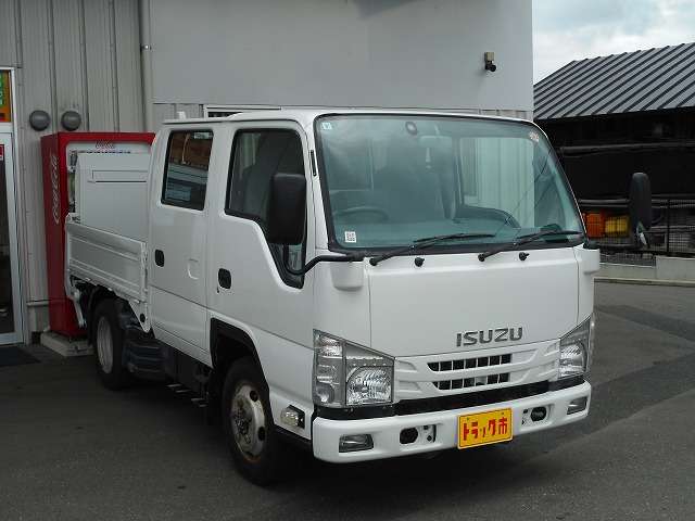 Isuzu Elf 4
