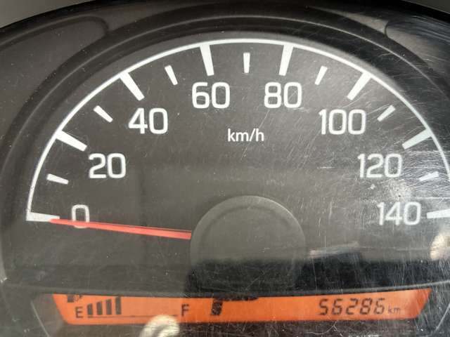 Suzuki Every 12