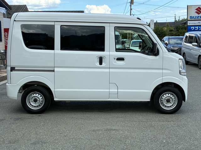 Suzuki Every 8