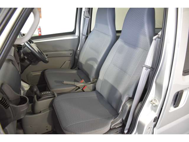 Mitsubishi Minicab EV 6