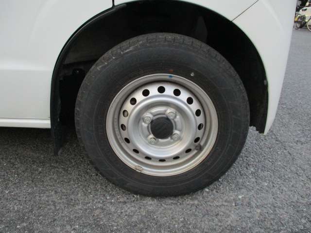 Suzuki Every 8
