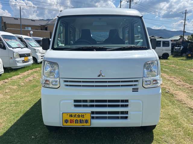 Mitsubishi Minicab Van 11