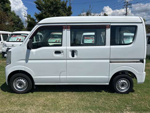 Mitsubishi Minicab Van 5