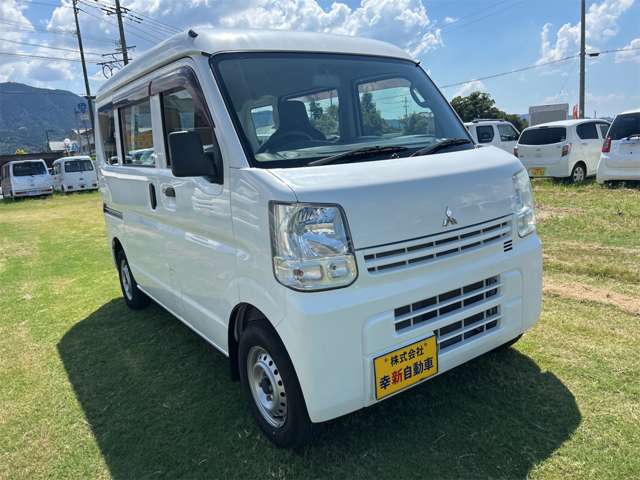 Mitsubishi Minicab Van 10