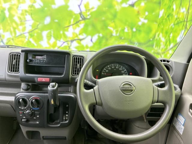Nissan NV100 Clipper 12