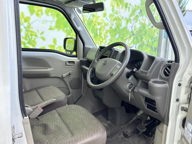 Nissan NV100 Clipper 2