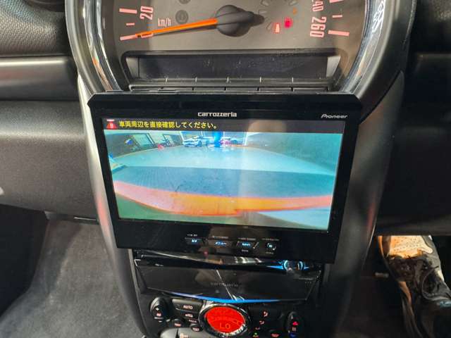 MINI Crossover 6