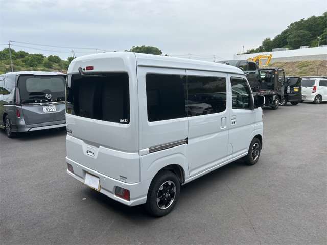 Toyota Pixis Van 6