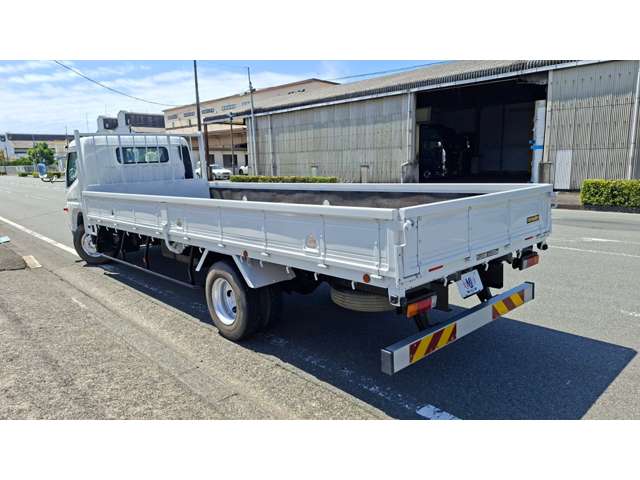 Mitsubishi Fuso Canter 5