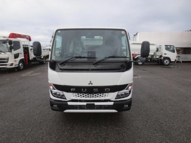 Mitsubishi Fuso Canter 6