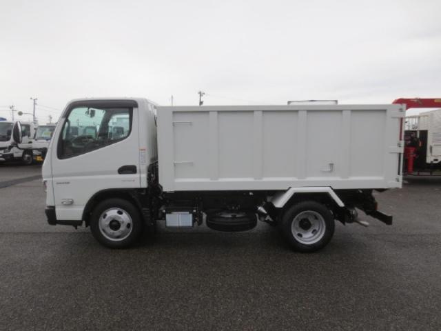 Mitsubishi Fuso Canter 9