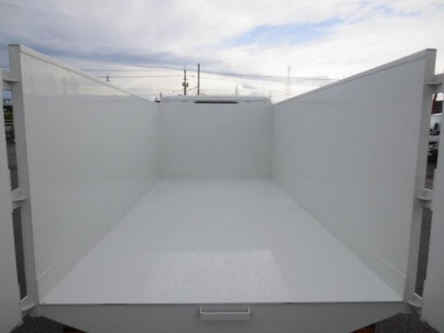 Mitsubishi Fuso Canter 10