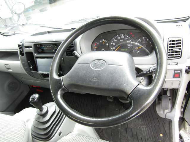 Toyota Toyoace 5