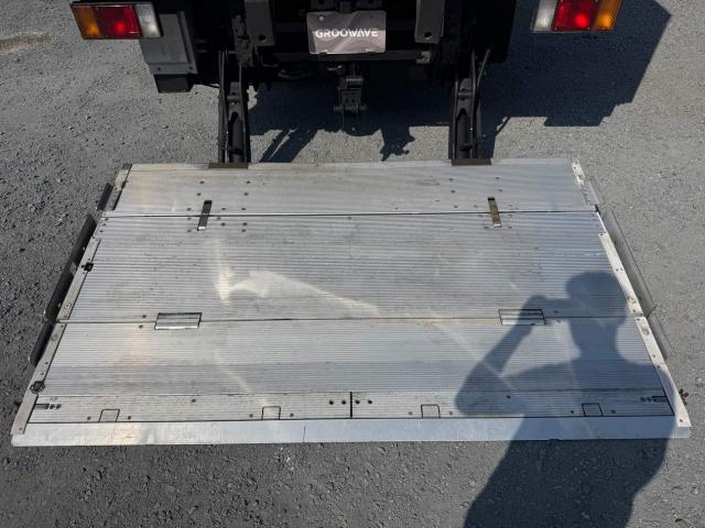Isuzu Elf 12
