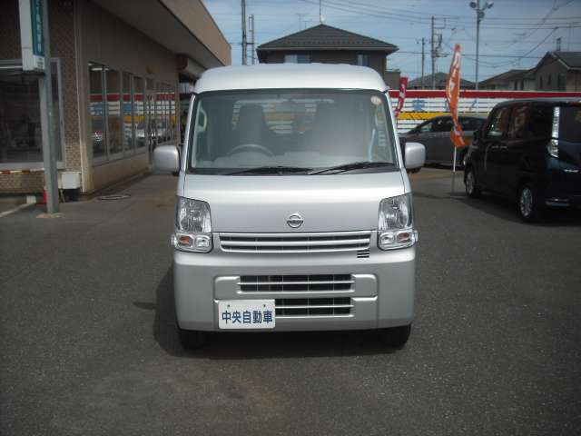 Nissan NV100 Clipper 6