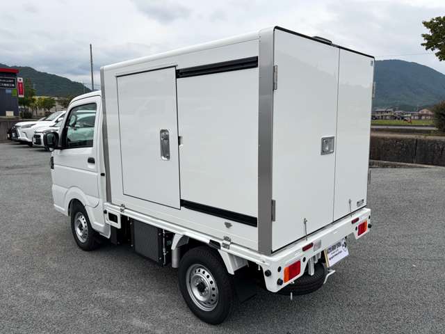 Suzuki Carry 3
