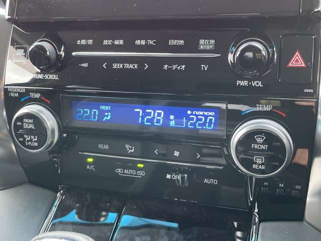 Toyota Alphard 10
