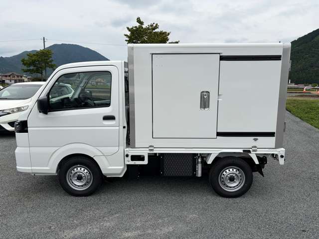 Suzuki Carry 2