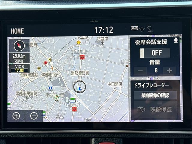Toyota Voxy 6