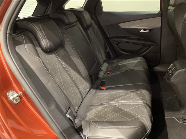 Peugeot 3008 5