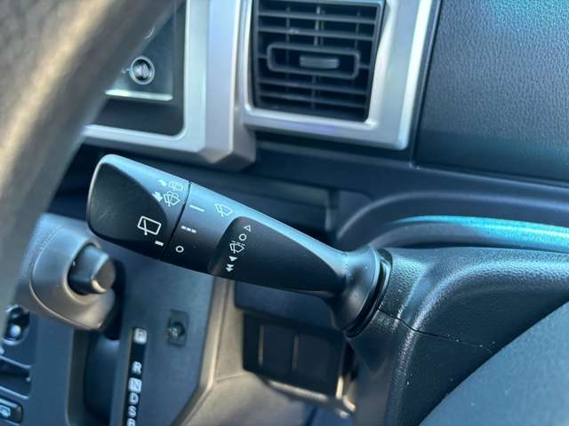 Daihatsu ハイゼットキャディー 9