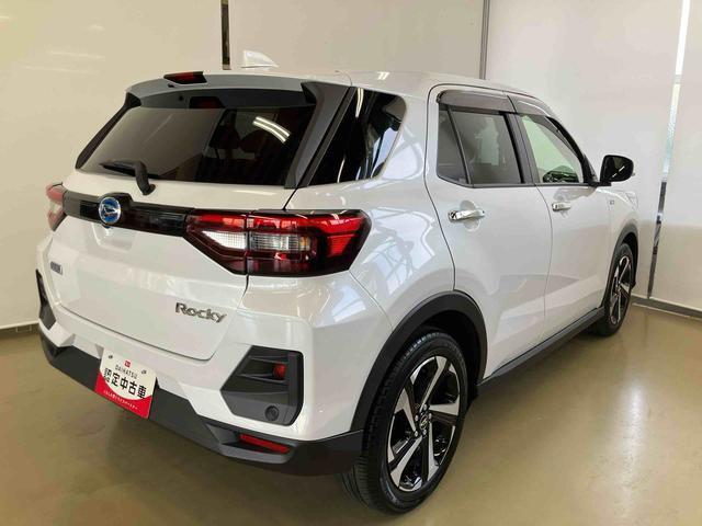 Daihatsu Rocky 4