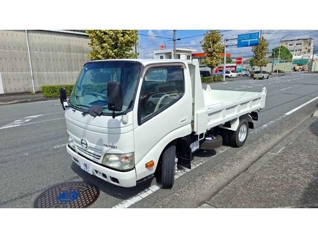 Hino Dutro 7