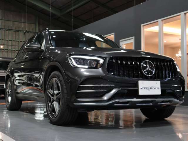 Mercedes-Benz GLC 8