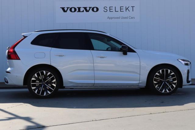 Volvo XC60 4